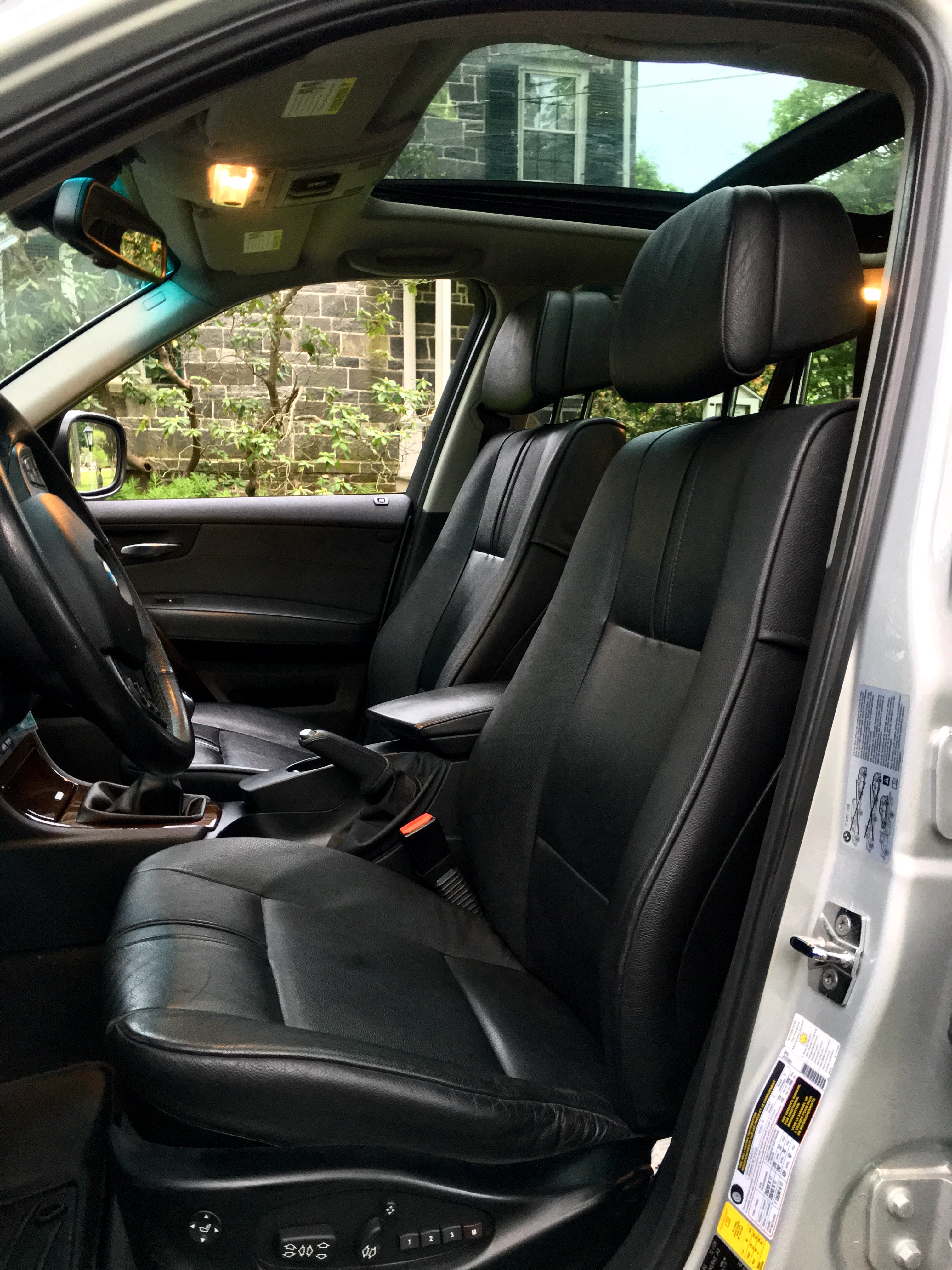 Go Motors Niantic, CT Purveyors of 3rd Generation Toyota 4Runners and other lengedary classics